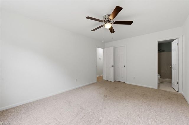 1566 Hummingbird LN, Virginia Beach, VA 23454