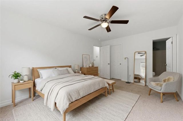 1566 Hummingbird LN, Virginia Beach, VA 23454