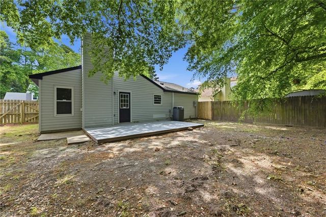 1566 Hummingbird LN, Virginia Beach, VA 23454