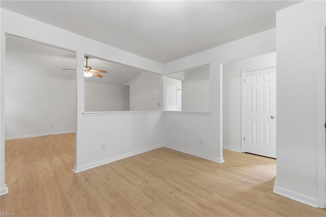 1566 Hummingbird LN, Virginia Beach, VA 23454