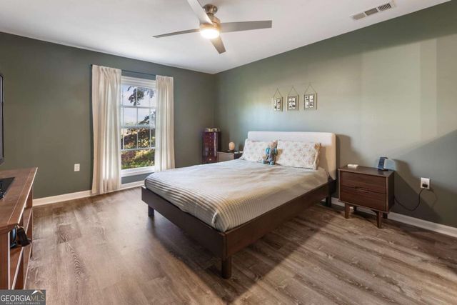 144 Woodhaven Way, Alpharetta, GA 30009