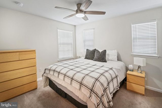 221 WESTON DR, Woolwich Twp, NJ 08085