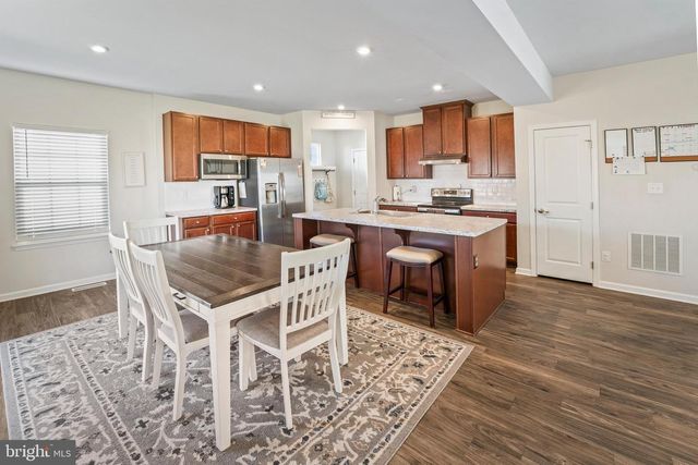 221 WESTON DR, Woolwich Twp, NJ 08085