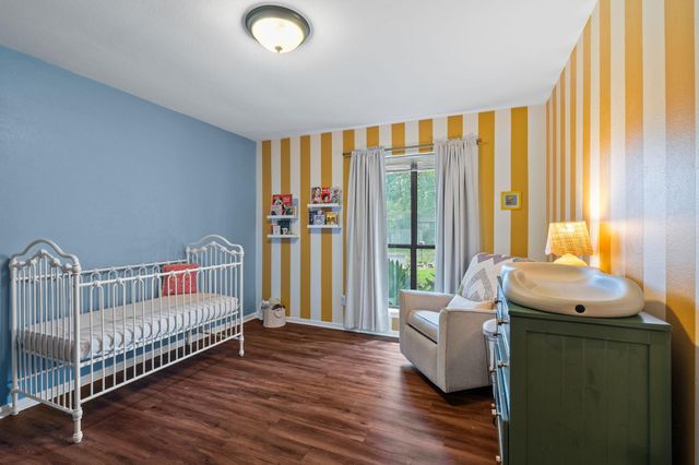 301 Tallwood DR, Georgetown, TX 78628