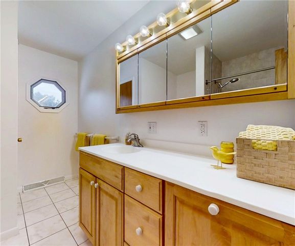 128 Camelot Drive, Horseheads, NY 14845