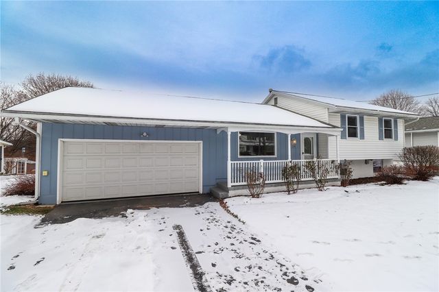 128 Camelot Drive, Horseheads, NY 14845