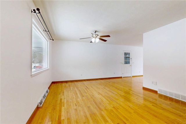 128 Camelot Drive, Horseheads, NY 14845