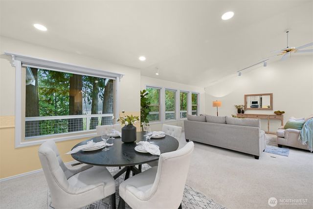 5 Plum Lane, Bellingham, WA 98229