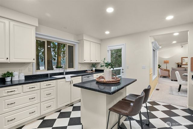 5 Plum Lane, Bellingham, WA 98229