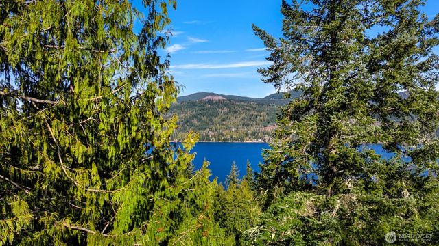 5 Plum Lane, Bellingham, WA 98229