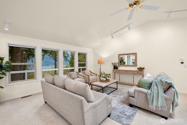 5 Plum Lane, Bellingham, WA 98229