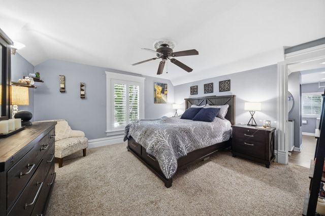 222 N 5th Street, St. Charles, IL 60174