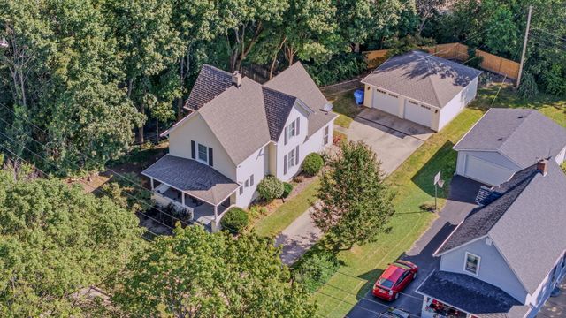 222 N 5th Street, St. Charles, IL 60174