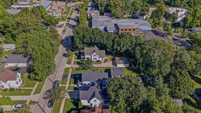 222 N 5th Street, St. Charles, IL 60174
