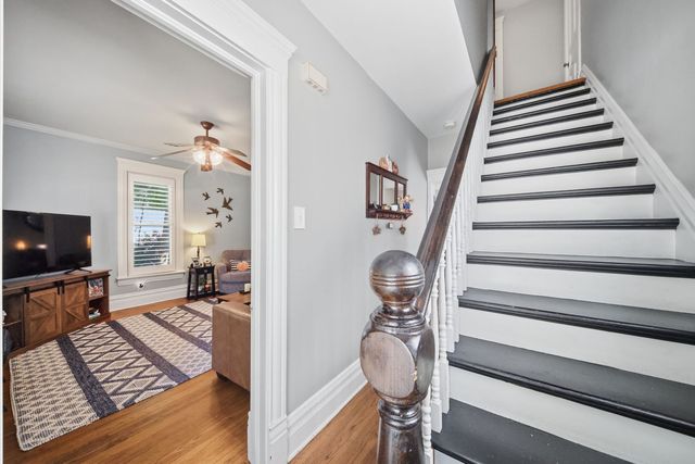 222 N 5th Street, St. Charles, IL 60174