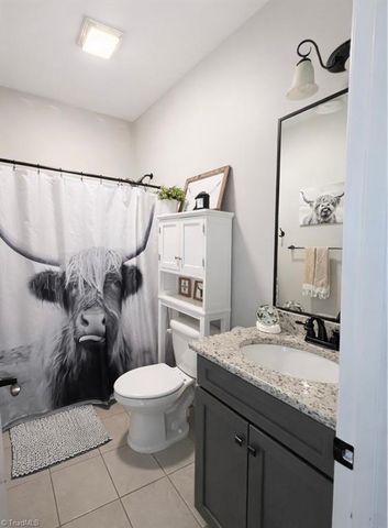 1235 Mountain Road, Walnut Cove, NC 27052