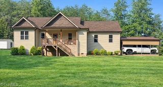 1235 Mountain Road, Walnut Cove, NC 27052