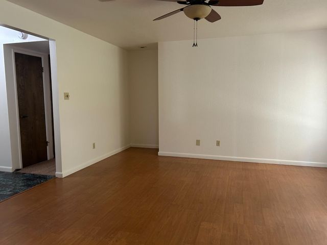 616 Carignane Ct, Lodi, CA 95240