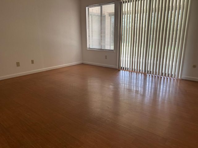 616 Carignane Ct, Lodi, CA 95240