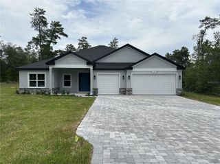 2040 W TALL OAKS DRIVE, Beverly Hills, FL 34465