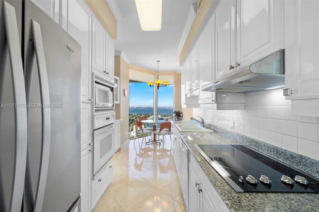 4775 Collins Ave 4005, Miami Beach, FL 33140