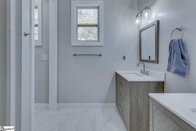 1020 Blumefield Road, Anderson, SC 29625