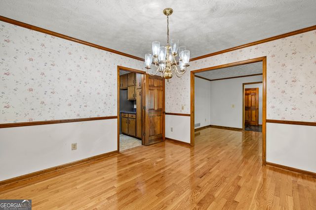 160 Kingswood Drive, Fayetteville, GA 30215