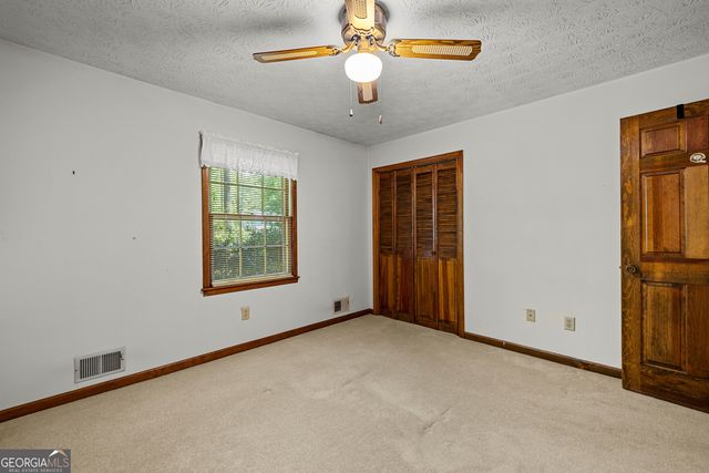 160 Kingswood Drive, Fayetteville, GA 30215