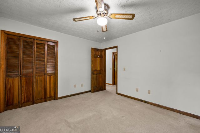 160 Kingswood Drive, Fayetteville, GA 30215