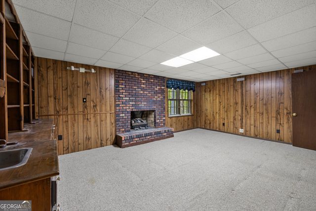 160 Kingswood Drive, Fayetteville, GA 30215