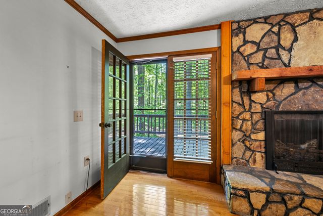160 Kingswood Drive, Fayetteville, GA 30215