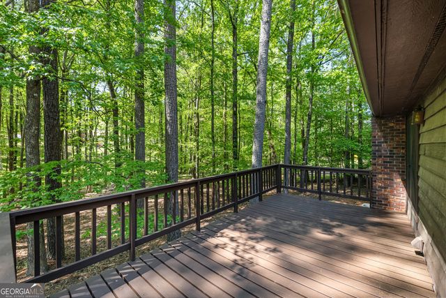 160 Kingswood Drive, Fayetteville, GA 30215