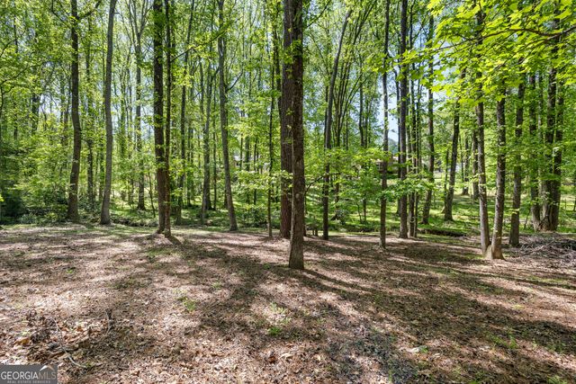 160 Kingswood Drive, Fayetteville, GA 30215