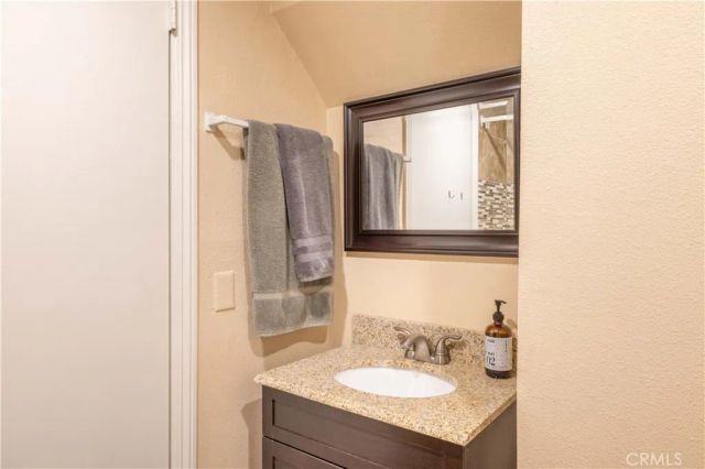 31616 Panorama, Running Springs, CA 92382