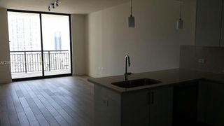999 SW 1st Ave 2510, Miami, FL 33130
