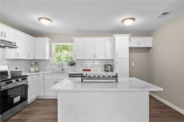 5315 Daniel Drive, Satsuma, AL 36572