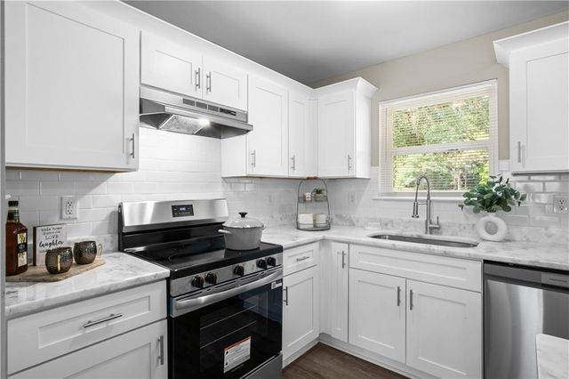 5315 Daniel Drive, Satsuma, AL 36572