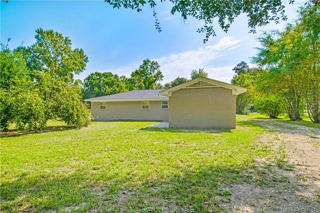 5315 Daniel Drive, Satsuma, AL 36572