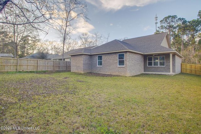 9932 Kahana Street, Diamondhead, MS 39525