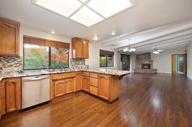 4437 Rutgers Way, Sacramento, CA 95821