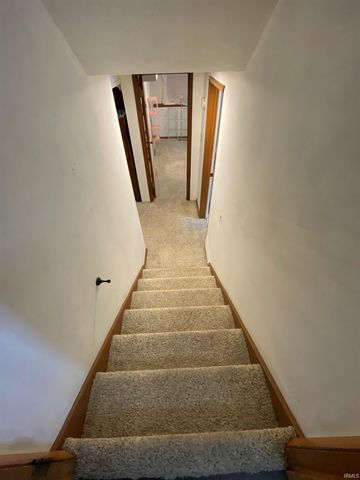 56858 Mark Manor Drive, Elkhart, IN 46516