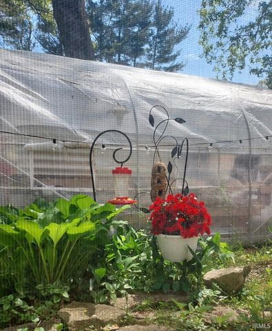 56858 Mark Manor Drive, Elkhart, IN 46516