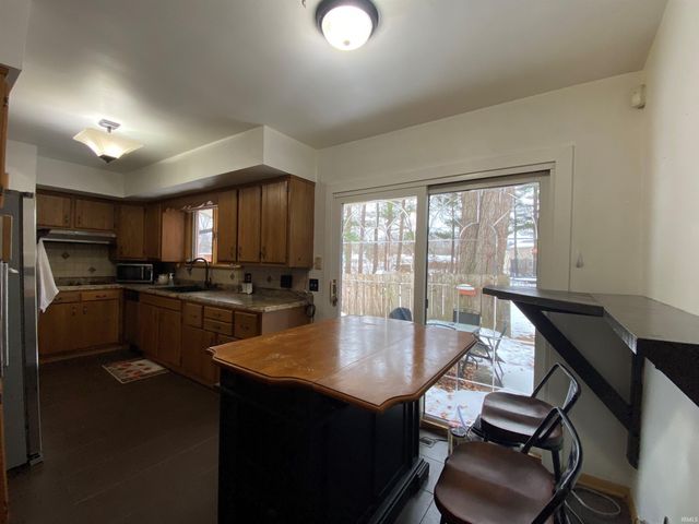 56858 Mark Manor Drive, Elkhart, IN 46516