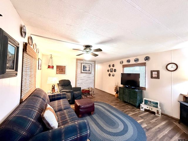 177 County Road 1556, Alba, TX 75410