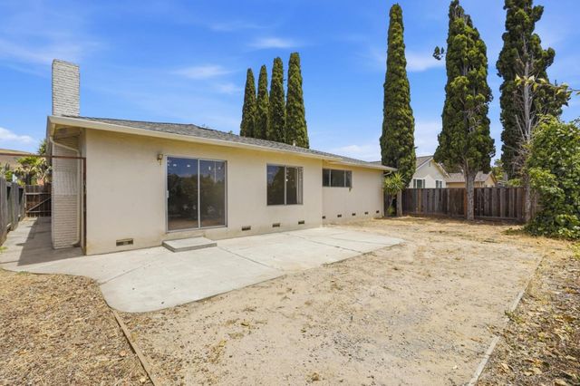 1951 Treewood Lane, San Jose, CA 95132