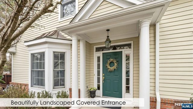 311 Huntington Court, Wyckoff, NJ 07481