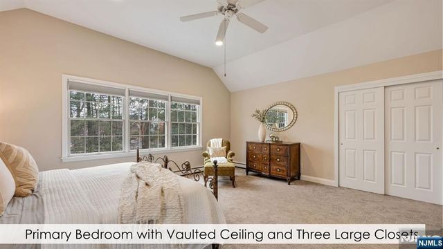 311 Huntington Court, Wyckoff, NJ 07481
