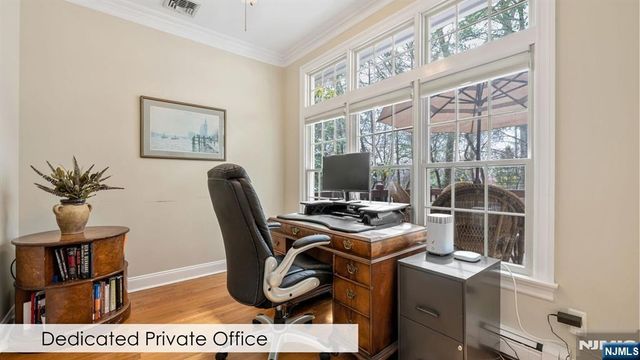 311 Huntington Court, Wyckoff, NJ 07481
