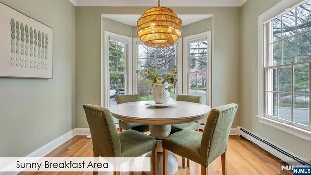 311 Huntington Court, Wyckoff, NJ 07481