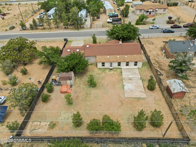 9514 Easy Lane, Las Cruces, NM 88011